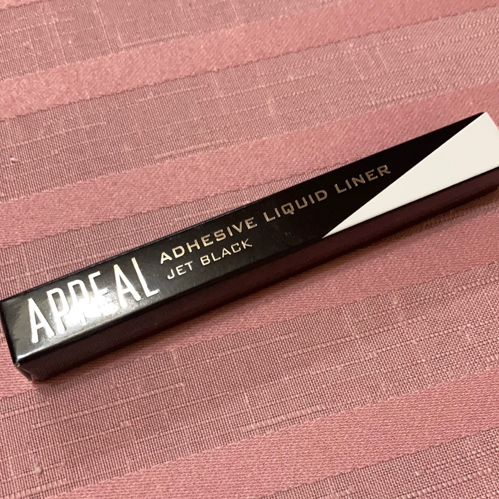APPEAL ADHESIVE LIQUID LINER